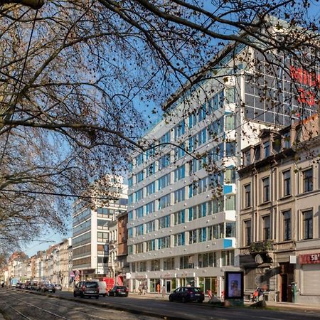 Flat Hotel Midi 33 Brussel Buitenkant foto